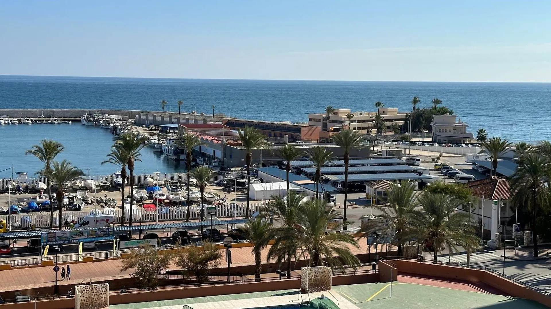 Las Palmeras Beach Fuengirola